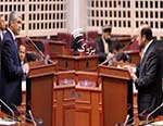 وزیر داخله و لوی سارنوال  از مجلس رای اعتماد گرفتند